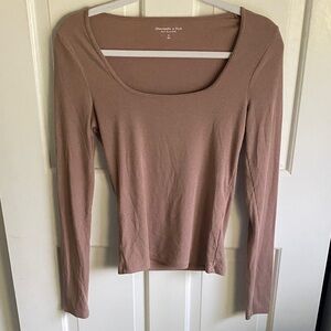 Abercrombie & Fitch Women's Brown Long Sleeve Tee